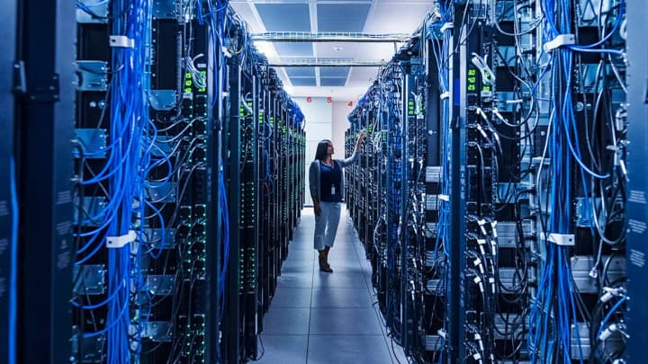 Amazon інвестує 13 млрд доларів в центри обробки даних в Австралії