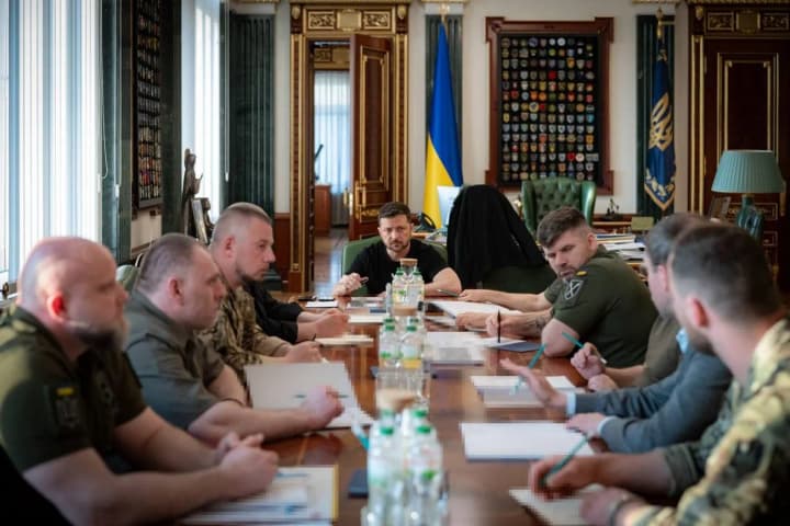 Зеленський: Росія планує подальші атаки проти енергетики, зокрема атомної генерації