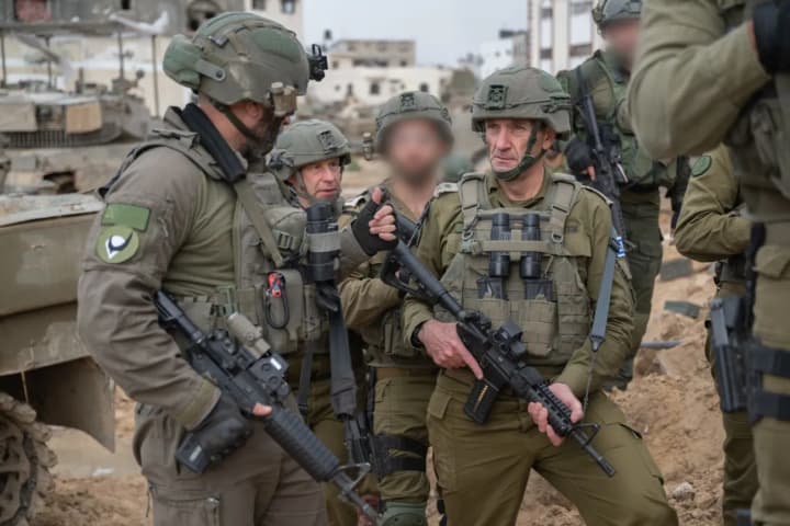 The IDF announced the withdrawal of some troops from Gaza and their redeployment along the borders with Egypt and Jordan.
