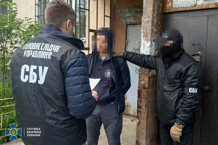 Коригував ракетні удари по Київщині: затримано агента елітного підрозділу російського гру