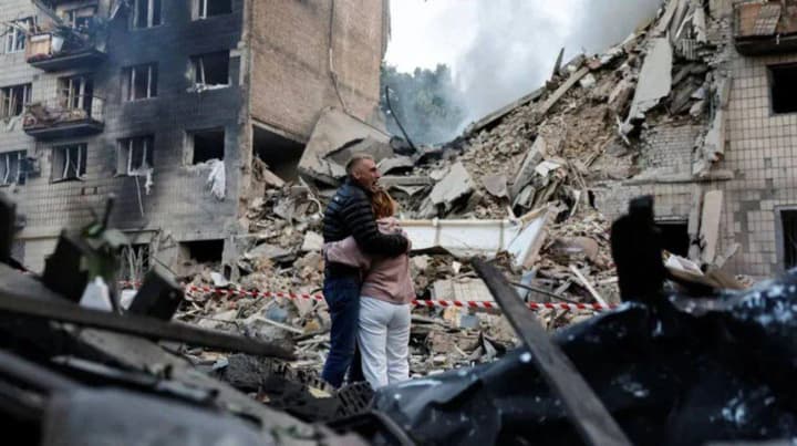 Сибіга опублікував відео батьків, які в Києві чекали на порятунок сина, та дізналися про його загибель