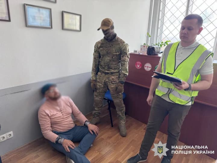 У Києві викрито групу шахраїв, які намагались привласнити приватне аграрне підприємство