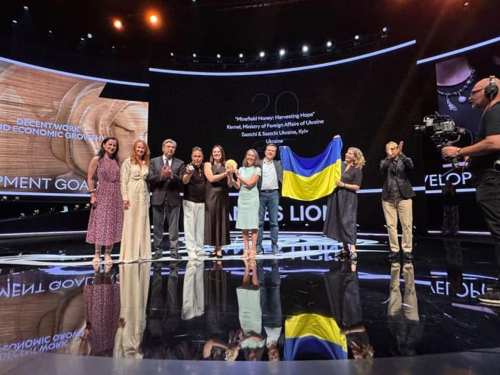 Украина завоевала историческое "золото" на "Каннских львах"