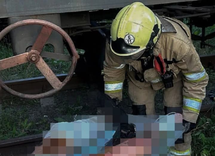 На Вінничині підлітка вразило електричним струмом на вагоні потяга: подробиці