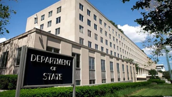 Держдеп США закликав американців до підвищеної обережності за кордоном 