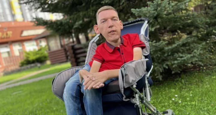 Назарій Гусаков - смертельно хворий чоловік, якому треба допомога, чи шахрай-втікач: подробиці гучного скандалу