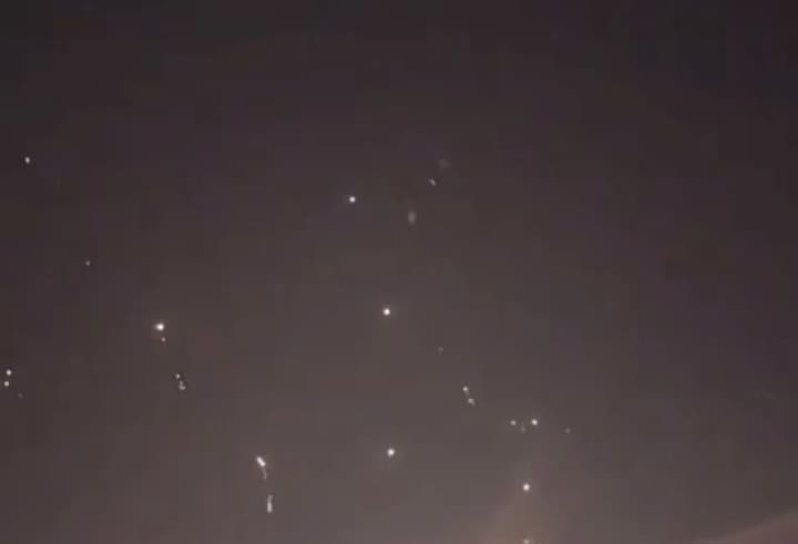 Іран завдав ракетних ударів по американських військових базах у Катарі та Іраку - ЗМІ