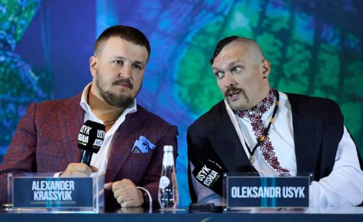 "Природній етап": в Усика прокоментували розрив з багаторічним промоутером Красюком