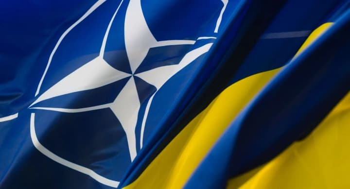 НАТО вигідно сьогодні мати такого союзника, як Україна - Зеленський