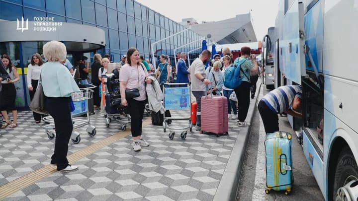 Україна повернула 164 громадян, завершивши евакуацію з Ірану та Ізраїлю