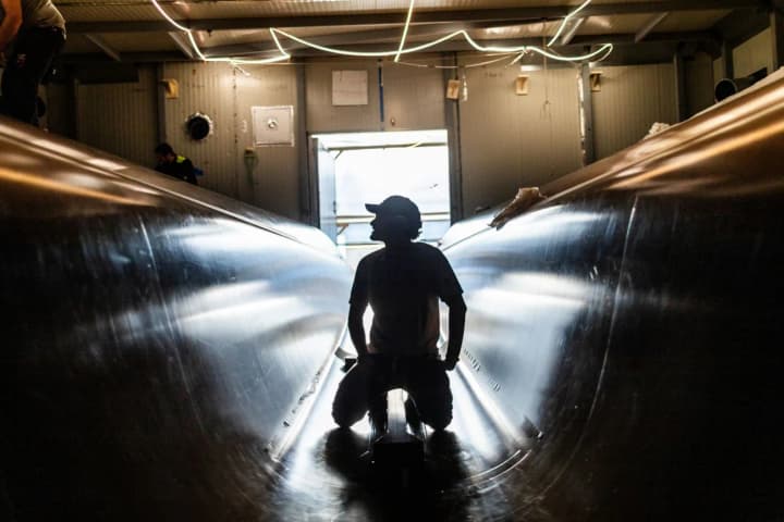 Ferrari вийде у вітрильний спорт з інноваційною яхтою без двигуна