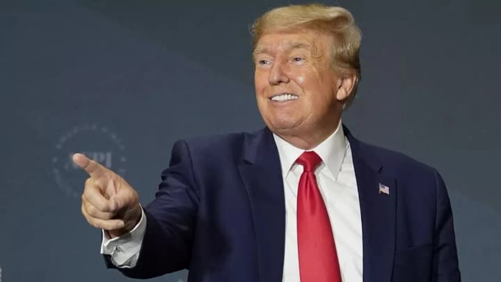 Трамп вважає, що путін хотів би вийти з війни