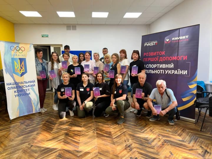 Favbet Foundation и FAST продолжают обучать спасению жизней: тренинги для тренеров по биатлону в Чернигове