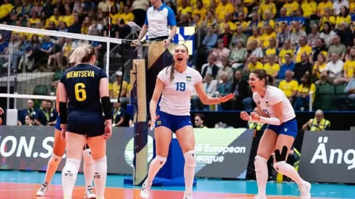 Женская сборная Украины по волейболу выиграла Золотую Евролигу-2025, победив Венгрию в финале