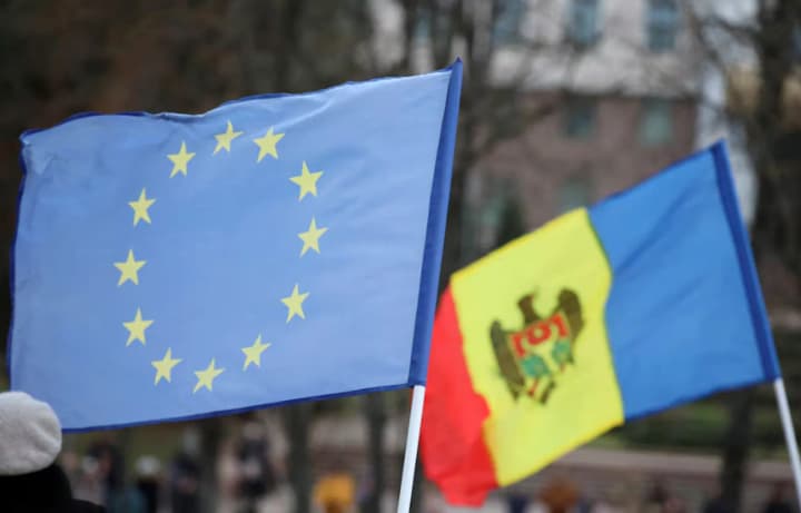 Провідна проєвропейська партія Молдови зберігає лідерство перед вирішальними виборами - опитування