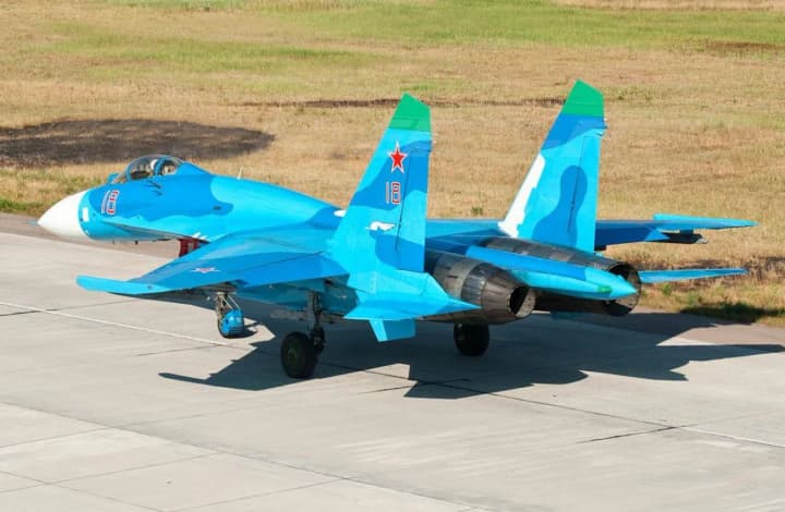 російський СУ-27 розбився під нижнім новгородом: що відомо про долю пілота