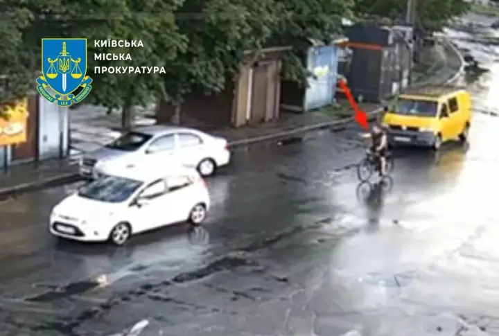 Стрелок по машине волонтерки в Киеве задержан, объяснял, что его "подрезало" авто - полиция