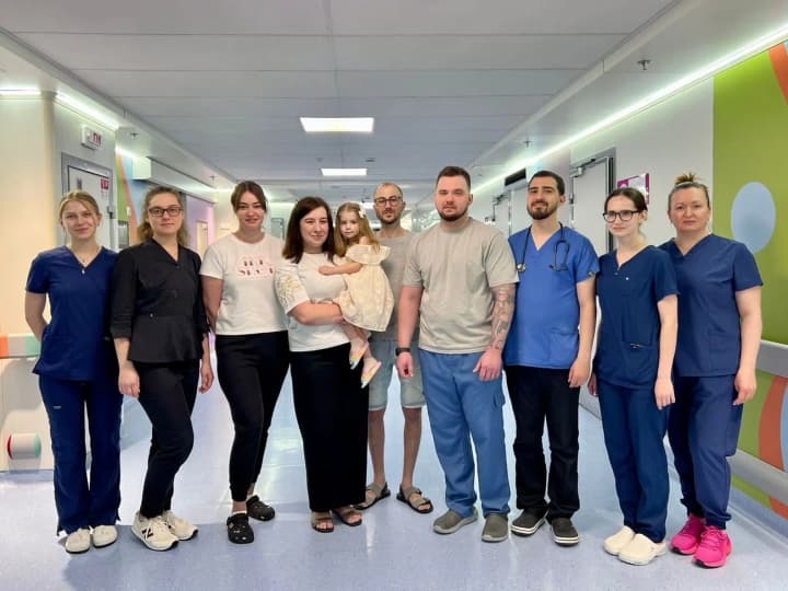 3-year-old child could not breathe independently for a month: she was saved with the help of an "artificial lung" machine