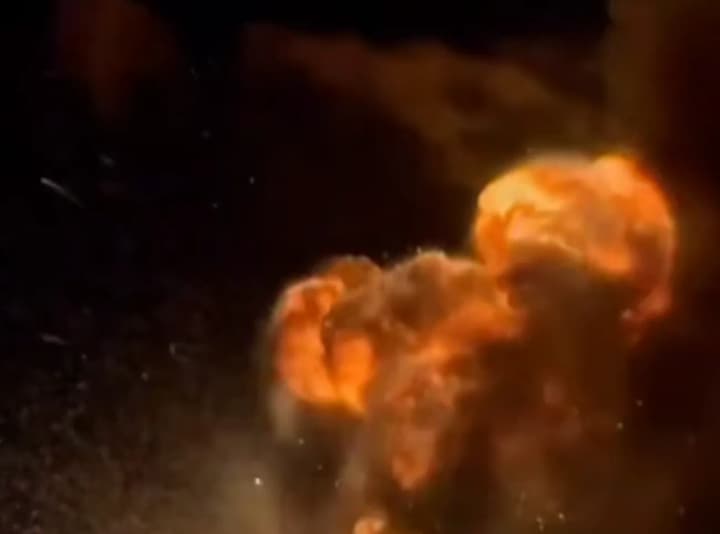 Дрони СБУ уразили російські склади боєприпасів біля Харцизька