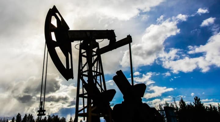 Доходи росії від нафти і газу у червні впали до 2-річного мінімуму