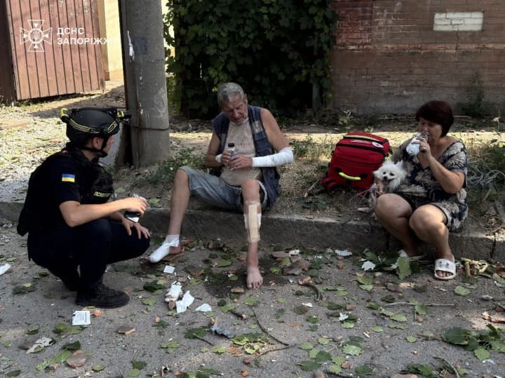 Число пострадавших от атаки рф на Запорожье возросло до 11: показали последствия