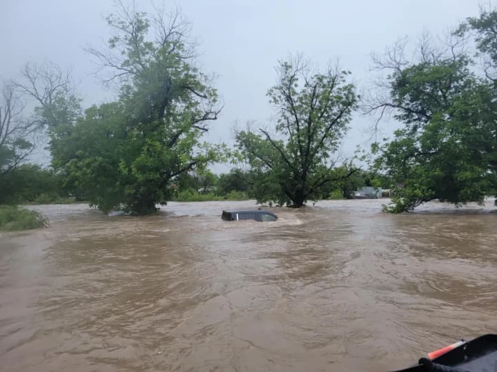 Кількість жертв повені у Техасі перевищила 100 осіб