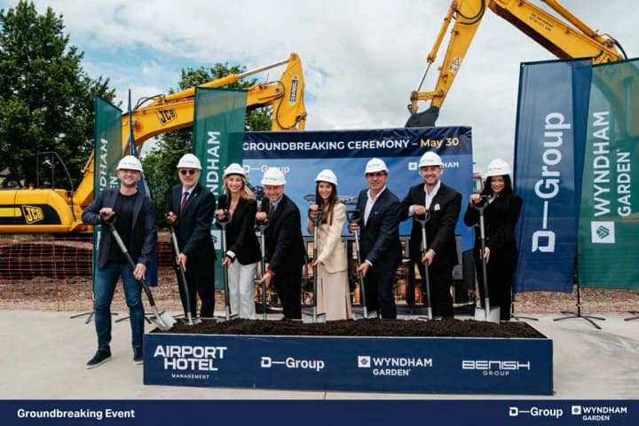 Новий стратегічний об’єкт у сфері гостинності в Румунії: WYNDHAM та D.GROUP підписали договір