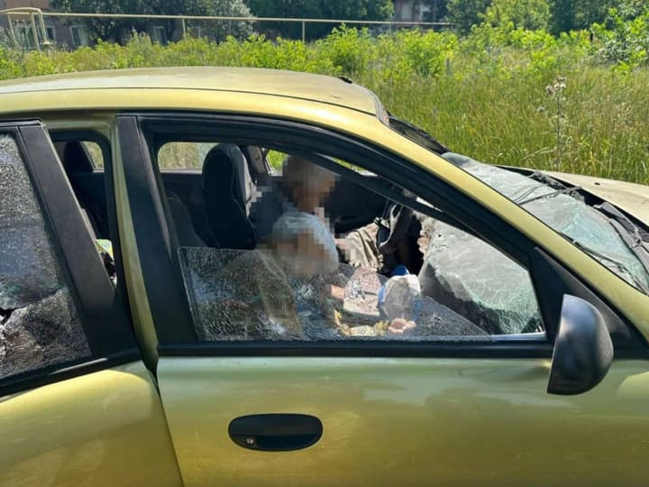 Війська рф з ранку атакували Донеччину авіабомбами і дронами: 8 загиблих, гумдопомога під ударом