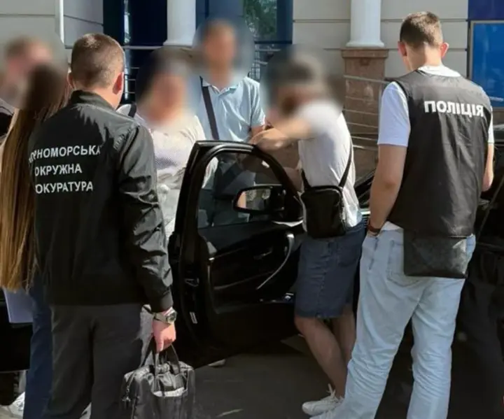 Масштабні корупційні схеми викрили у 9 областях України: сума хабарів - понад 4 млн грн