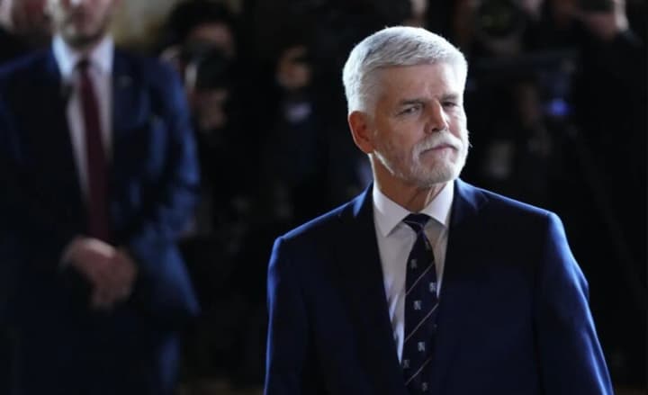 Президент Чехии представил свой план послевоенного восстановления Украины