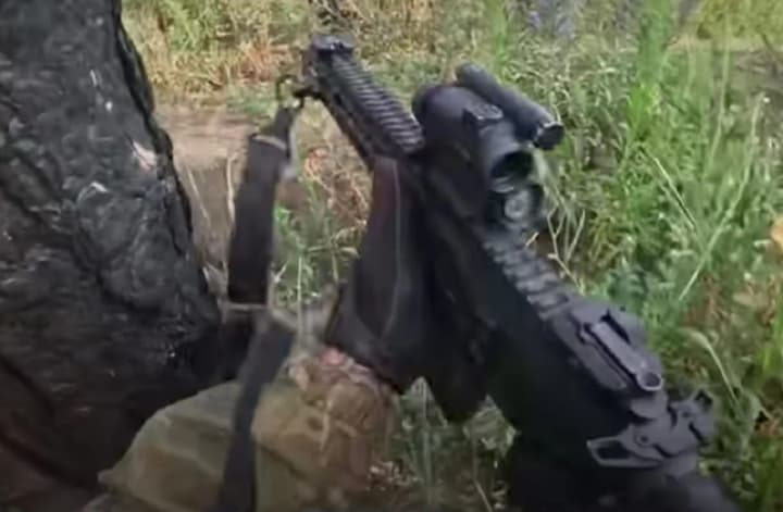 GRU intelligence officers showed unique footage of the destruction of dugouts in the Lyman direction