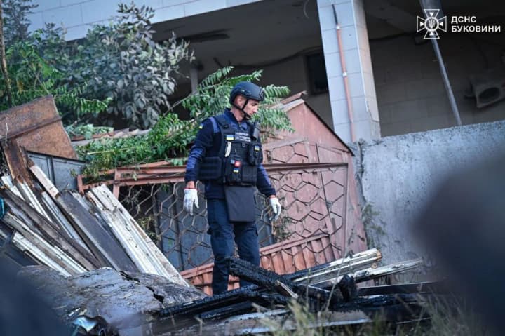 The State Emergency Service showed the consequences of Russian invaders' strikes on Chernivtsi and the region