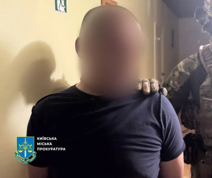 У Києві затримали підозрюваного у вбивстві чоловіка на Троєщині: йому загрожує значний строк