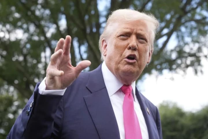 Трамп заявил, что 50 дней ожидания перед введением санкций против рф "не очень долго"