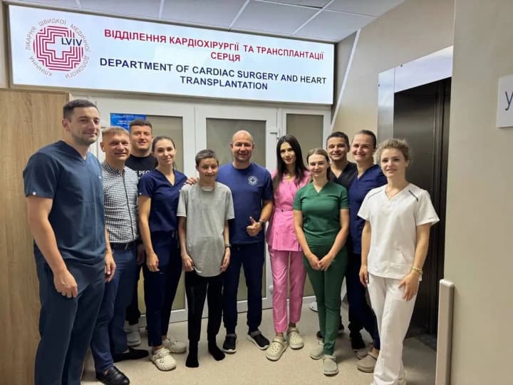 У Львові лікарі зробили юнаку дві пересадки серця поспіль: що відомо
