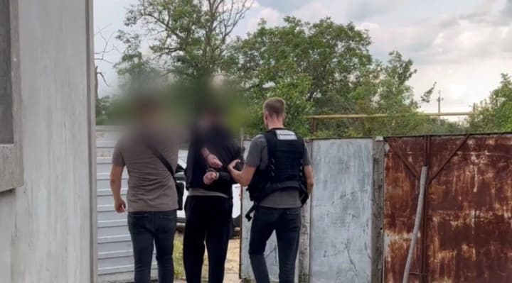 In Odesa region, a 22-year-old man was detained who tried to set fire to the building of the Territorial Recruitment Center and Social Support (TCC and SP)