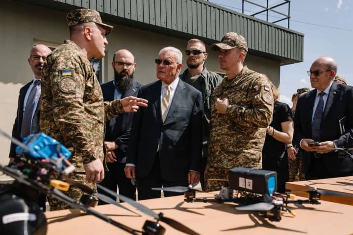 Kellogg visited the NGU training ground, where he highly praised the training of Ukrainian National Guardsmen