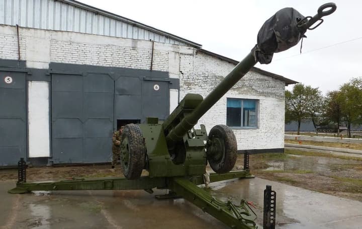 "Подарунок для путіна": чеська ініціатива зібрала кошти на гаубиці для України