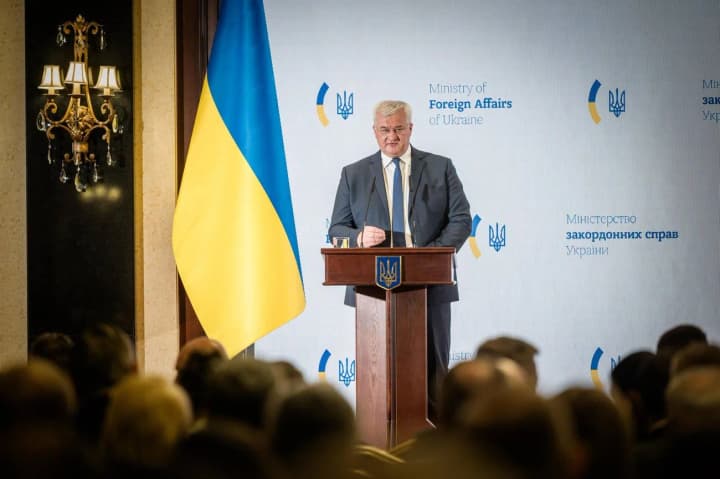 В МИД планируют открыть более 10 новых консульских учреждений до конца года