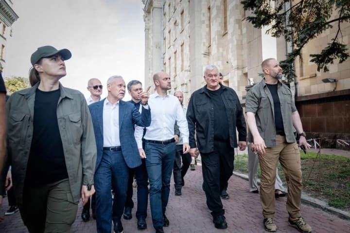 Глави МЗС України та Франції відвідали Харків: говорили про посилення ППО для захисту харків'ян