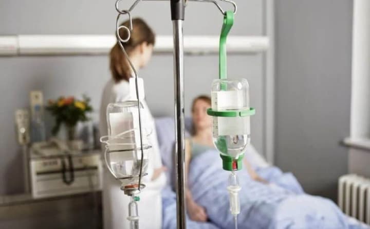 У трьох областях України зафіксовано спалахи гострих кишкових інфекцій, 70 людей захворіли