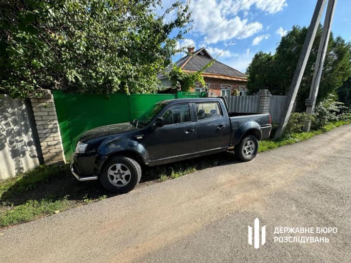 Торгував гуманітарними автомобілями, ввезеними для потреб ЗСУ: у Харкові затримали прикордонника