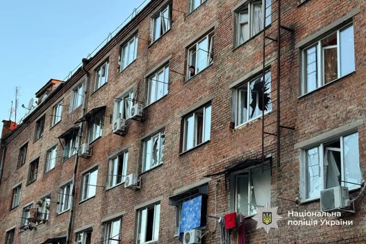 Уже 7 пострадавших от ракетной атаки рф на Черкассы: показали последствия