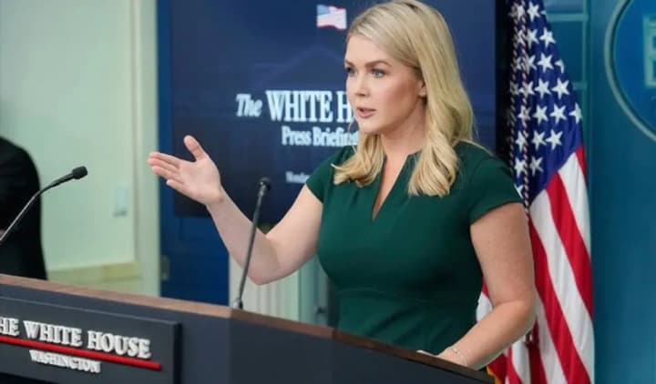 Трамп хочет лично принимать решения по санкциям против рф - пресс-секретарь Белого дома