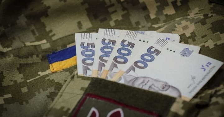 Payments to military personnel may increase: Zelenskyy to ask EU to finance salary increase - Bloomberg