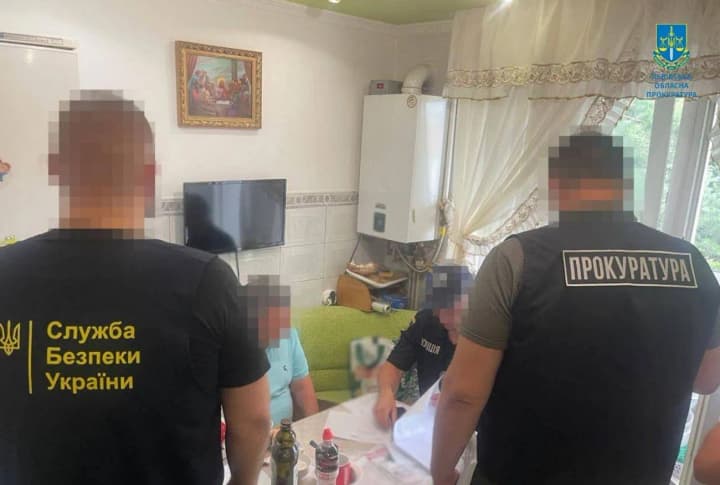 Понад 2 млн грн збитків на програмі "Муніципальна няня": на львівщині викрито посадовицю та її чоловіка-ФОПа