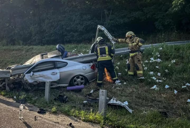 На Київщині рятувальники деблокували тіло загиблого водія після ДТП