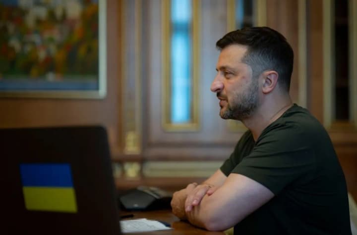 Зеленський обговорив з прем’єром Канади посилення ППО та спільне виробництво дронів