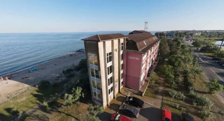 A strike was recorded in Berdiansk on the "Moryak" guesthouse, where Russian invaders were located