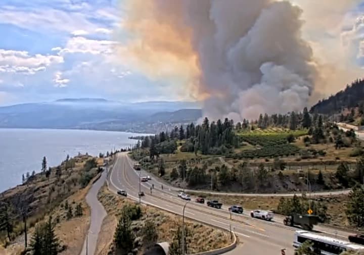 Forest fire in Canada leads to evacuation
